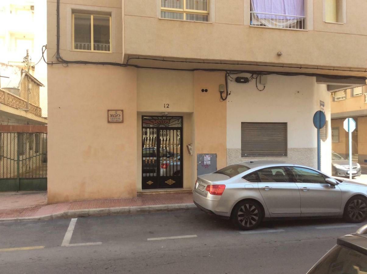 Calle Monteagudo Daire Torrevieja Dış mekan fotoğraf